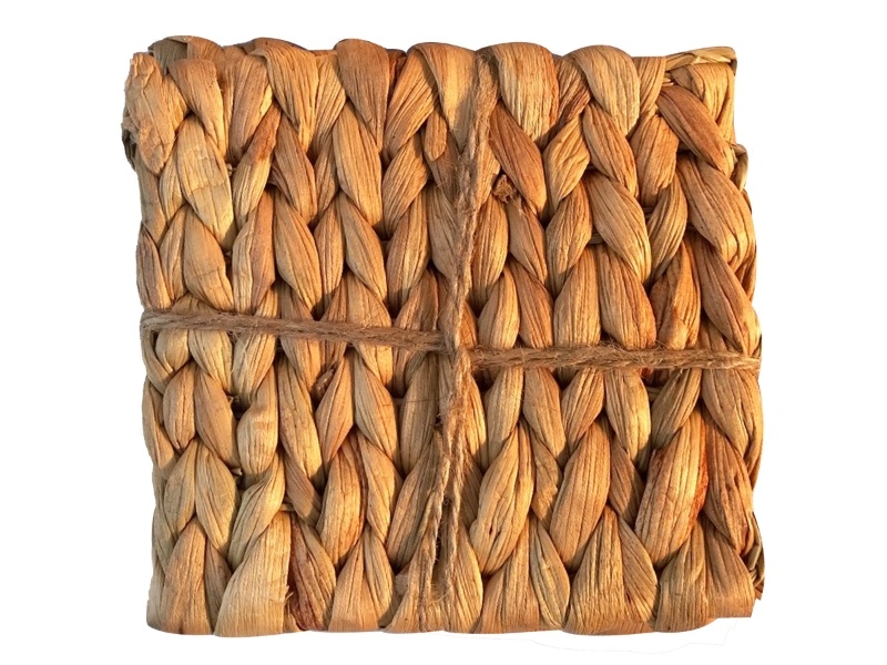 Bespoke Water Hyacinth Coaster Set - Handwoven Drinkware for Sustainable Homes